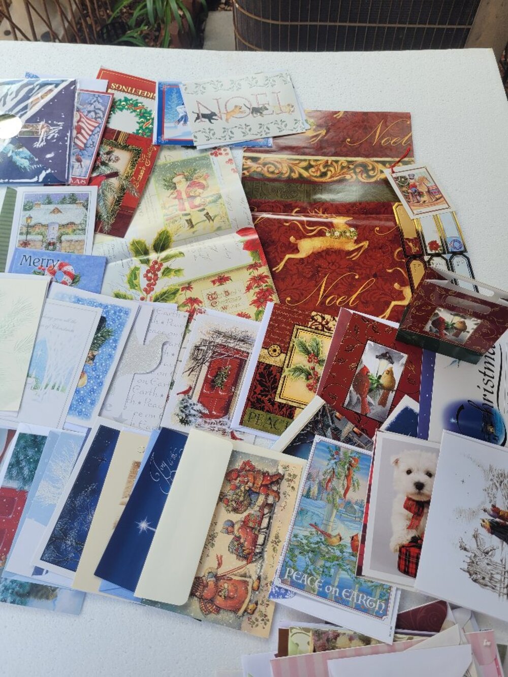 Deluxe Stationery Gift Box Set w/Dividers 47 Greeting Cards Wrapping Paper 1 Bag